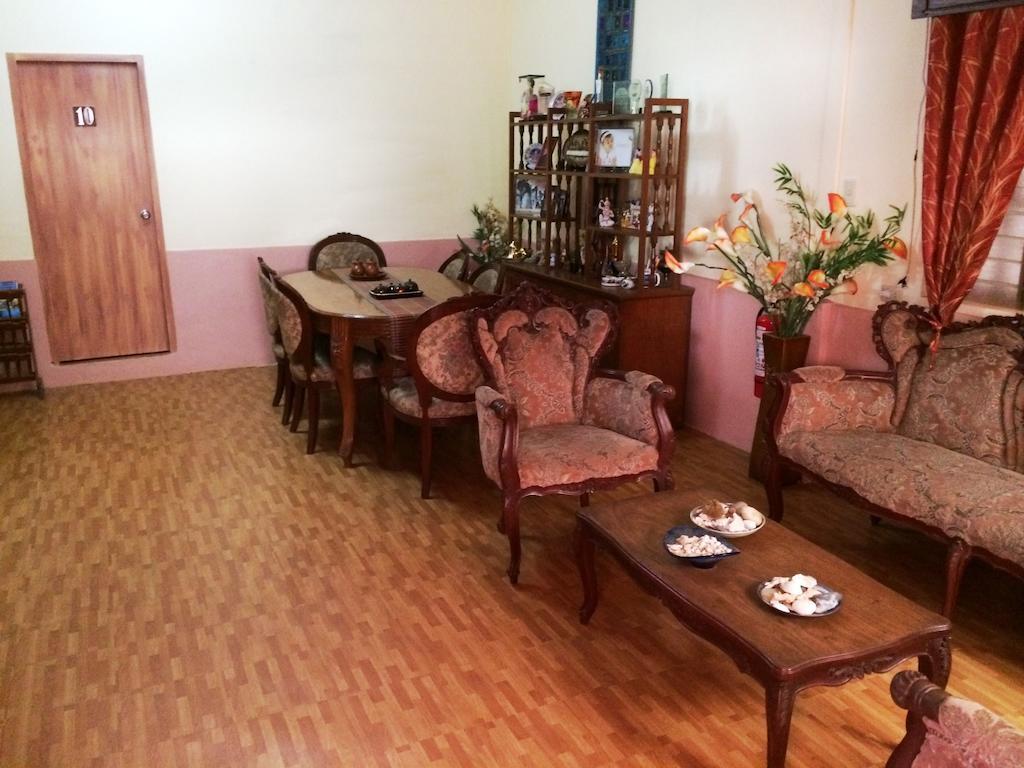 Bed and Breakfast Ysabelle Mansion Пуэрто-Принцеса Экстерьер фото